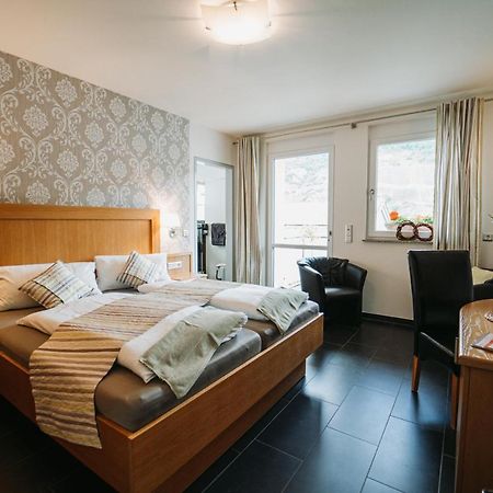 Wein- Und Gaestehaus Schwaab&Sohn Erden Exteriér fotografie