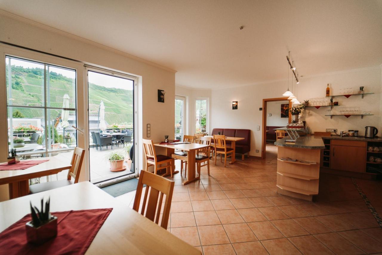 Wein- Und Gaestehaus Schwaab&Sohn Erden Exteriér fotografie